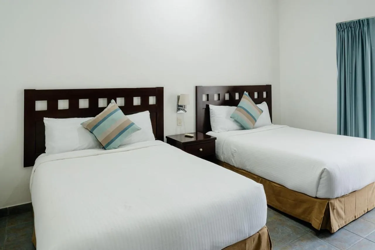 Almarea Vacation Condo Playa del Carmen 3*,