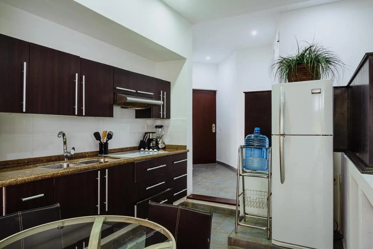 *** Hotel Almarea Vacation Condo Playa del Carmen Mexico