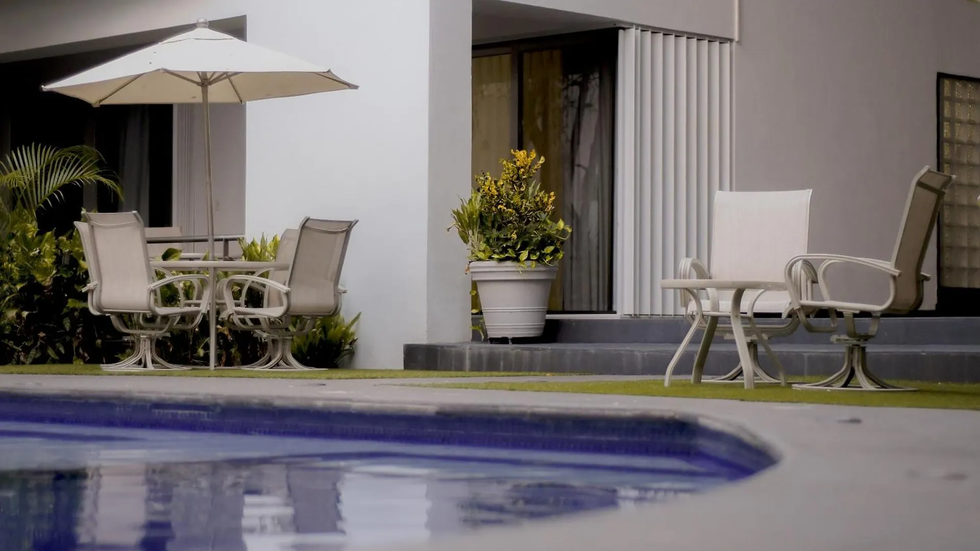 Almarea Vacation Condo Playa del Carmen